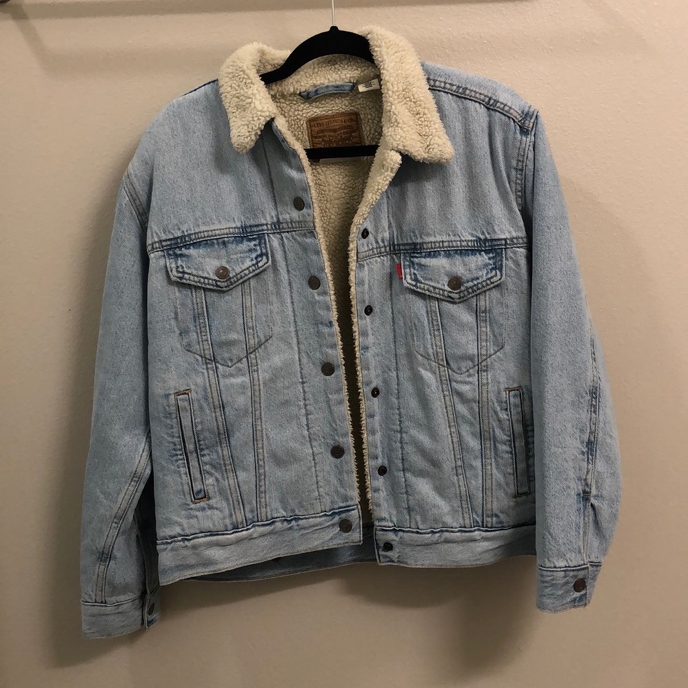 Levi’s Sherpa jean coat